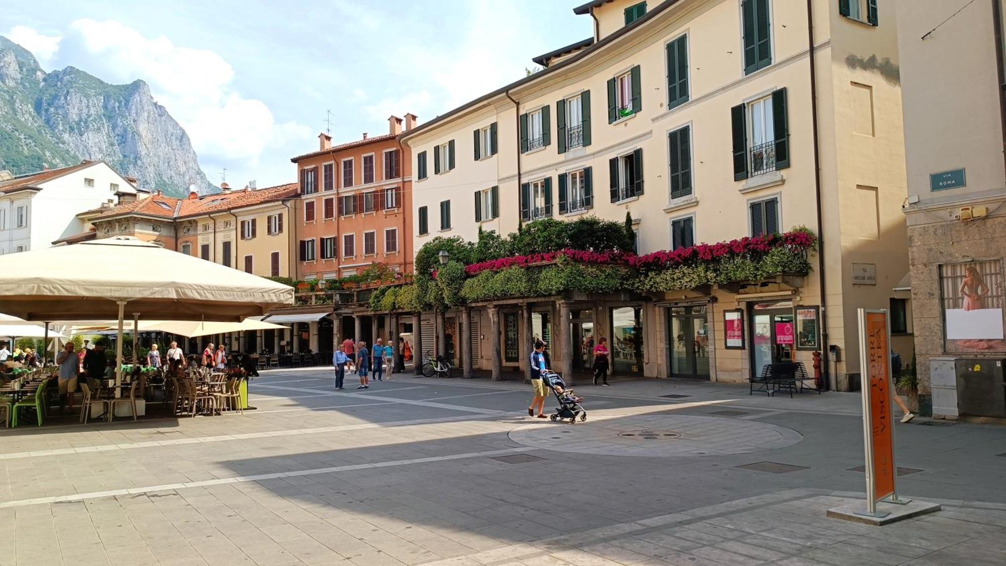 A Pochi Passi Dal Lago Vista Vicolo Lecco Exterior foto